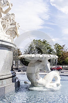 Pallas Athena Brunnen in front of the parliament (goddess of wisdom) fountain.