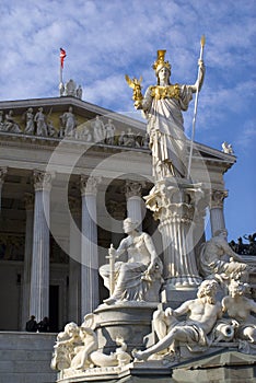 Pallas Athene Vienna sculpture
