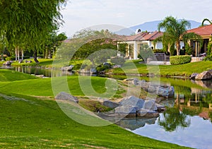 Palm Springs golf course homes