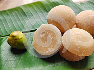 Palm sugar or coconut sugar or Jaggery On banana leaf Use flavored dishes or desserts