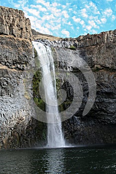 Palouse Falls in the summer
