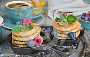 Pancakes with berries