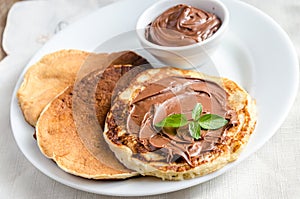 Pancakes with chocolate cream