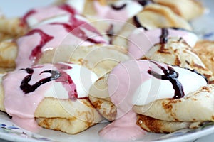 Pancakes with yoghurt