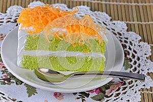 Pandan cake with foi thong on dish