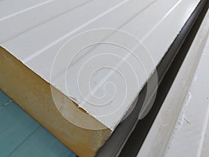 Panel SÃÂ¡ndwich for isolation