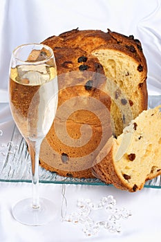 Panettone and Spumante for Christmas