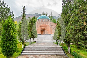 Panjrud Rudaki Mausoleum 04