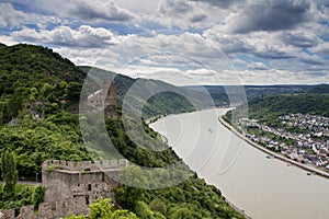 Z rýn rieka údolie hrad 