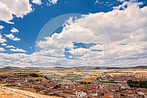 Panorama of the territory of La Mancha and the town of Consuegra