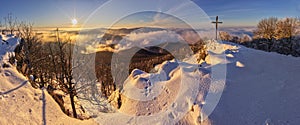Panoramatický výhled z Vysoké hory v zimě