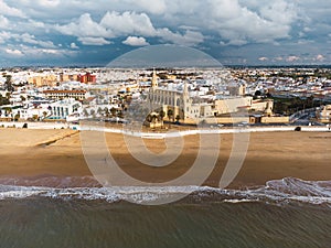 Panorámico vista aérea de virgen de asilo en 