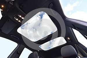 Panoramic double sunroof in a passenger car