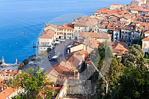 Panoramic view of the city of Arona