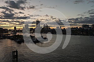 Panoramic view of london tower bridge