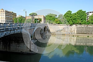 A panoramic view of Rome with the Tiber river and its bridges 006