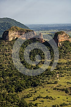 Panoramic view of Three stones mount da Indio stone photo