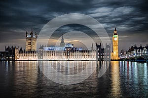 Panoramic view to the Westminster Palace, the Parliament of Great Britain and Big Ben clocktower by night