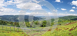 Panoramic view from the top of the heat towards the north. The summer toboggan run . Lake Czanieckie and the MiÃâ¢dzybrodzkie in photo