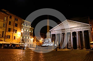 Pantheon, Rome at night
