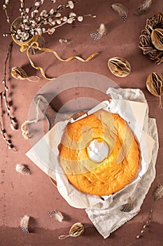  . tradicional portugués esponja pastel lleno en típico usado sobre el horneando 