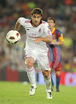 Papastathopoulos player of AC Milan
