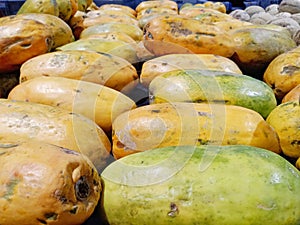 Papayas ready for sale on fruit market