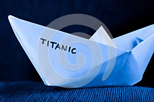 Paper ship model - titanic