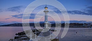Paquis lighthouse photo