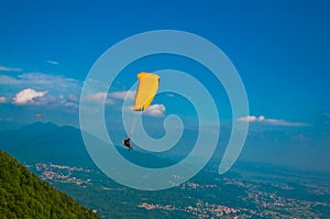 Para-glider photo