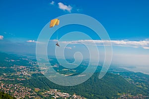 Para-glider photo