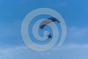 Para motor glider flying