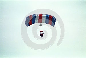 Parachute jump by veterans