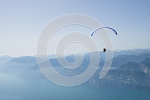 Parachuting extreme sports