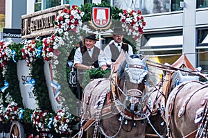 Parade of the hosts of the Wiesn