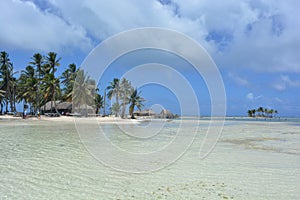Paradisaical beach in San Blas archipelago, PanamÃÂ¡ photo