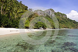 Paradise beach in El Nido