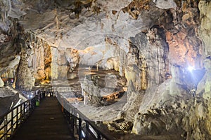 Paradise cave at Phong Nha-Ke Bang