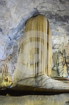 Paradise cave at Phong Nha-Ke Bang