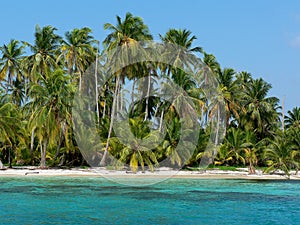 Paradise island, panama