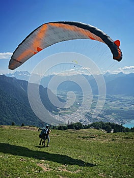 Paraglider start
