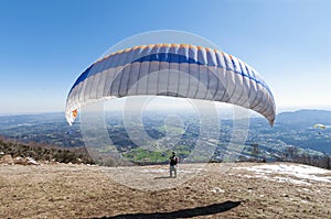 Paraglider take-off