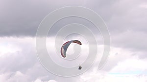 Paragliding Fast Position Change