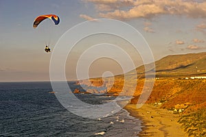 Paragliding in legzira