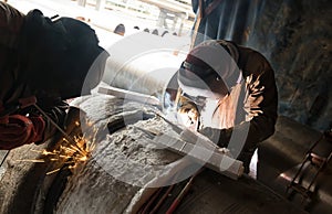 Parallel welding of two pipe welders simultaneously host large d photo