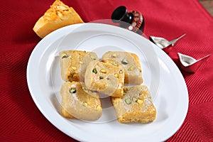 Parangikai burfi/Pumpkin burfi