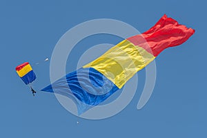 Paratroopers with romanian tricolor parachute