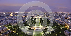 Parc du Champ de Mars at twilight