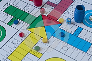 Parchis game photo