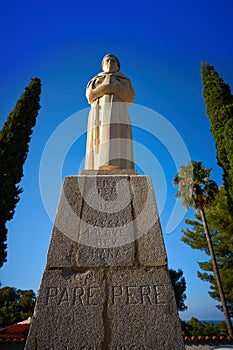 Pare Pere memorial sculpture in Denia photo